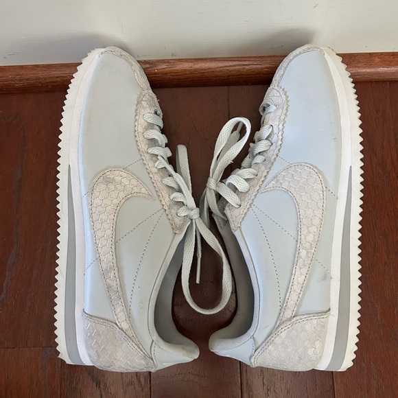 Nike Classic Cortez Premium W Leather Uppers Snake Scale grey size 8.5 US 6 UK - Picture 8 of 12